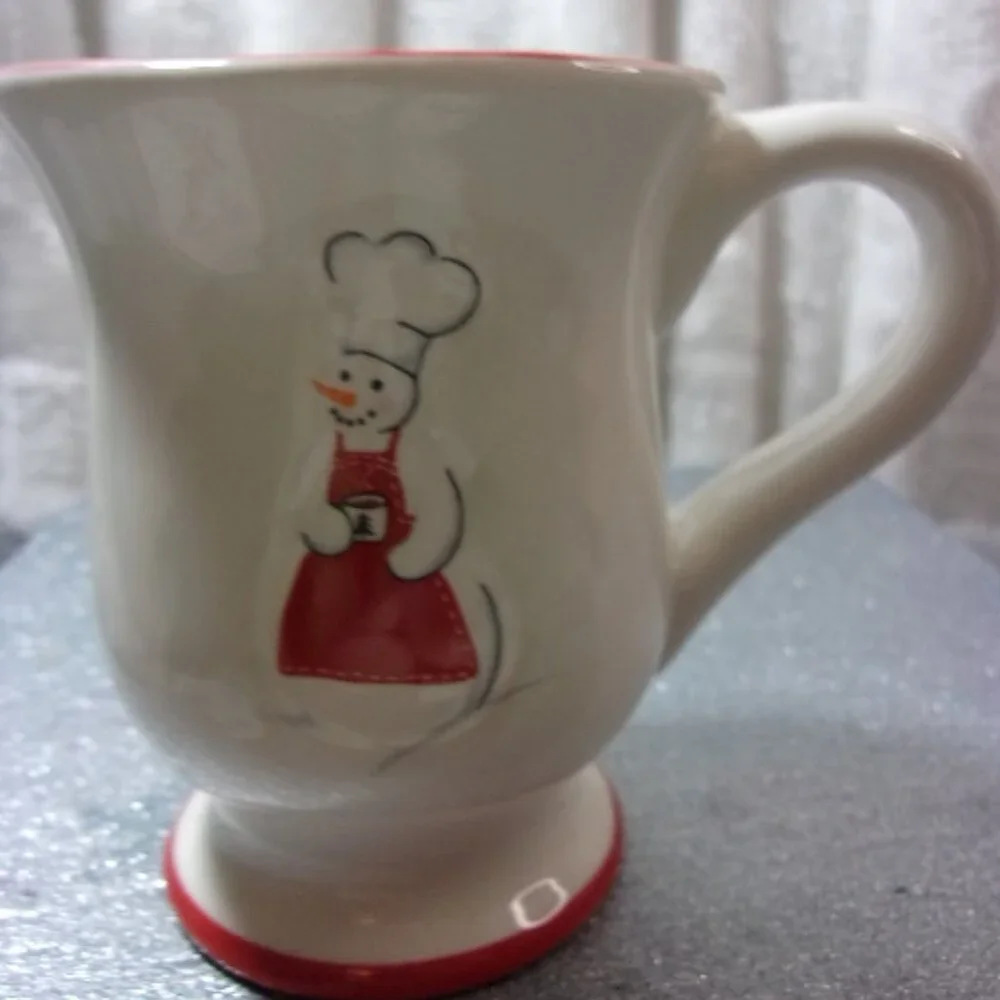HXS-109 WILLIAMS-SONOMA SNOWMAN CHEF MUGS IN GIFTBOX